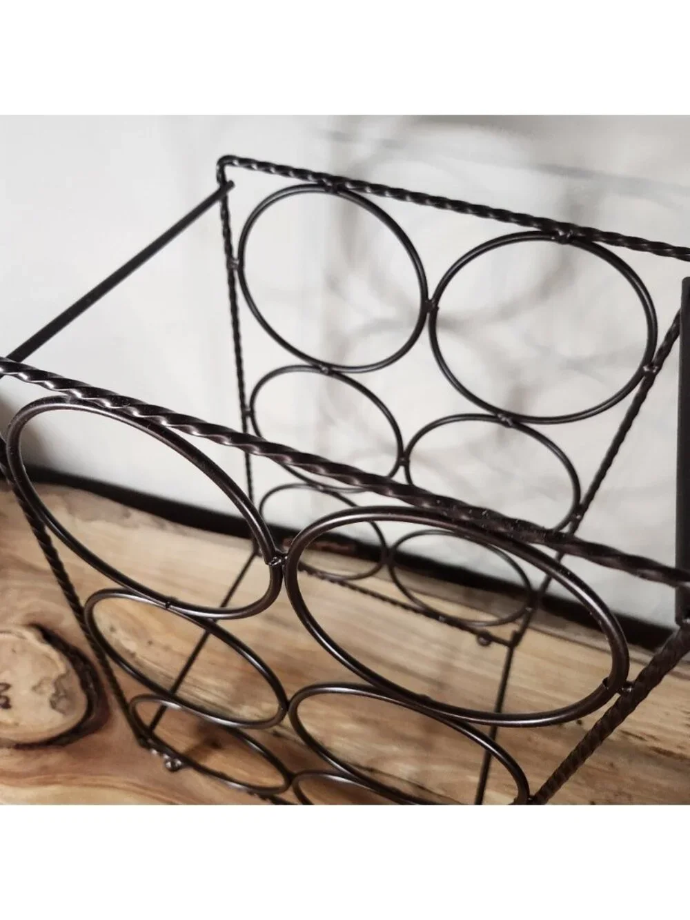 New 6 wine rack, oil‎ rubbed bronze twisted metal detail circular feet bnib